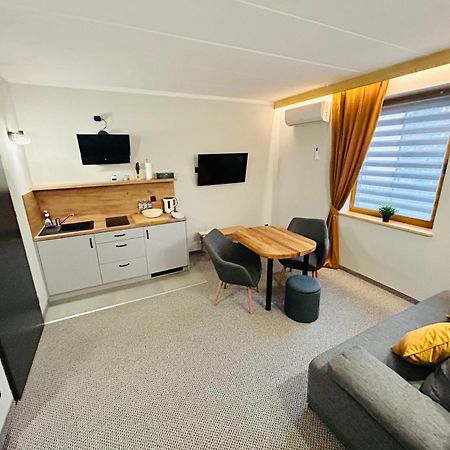 Hotel Czerwone Korale Cielimowo Экстерьер фото